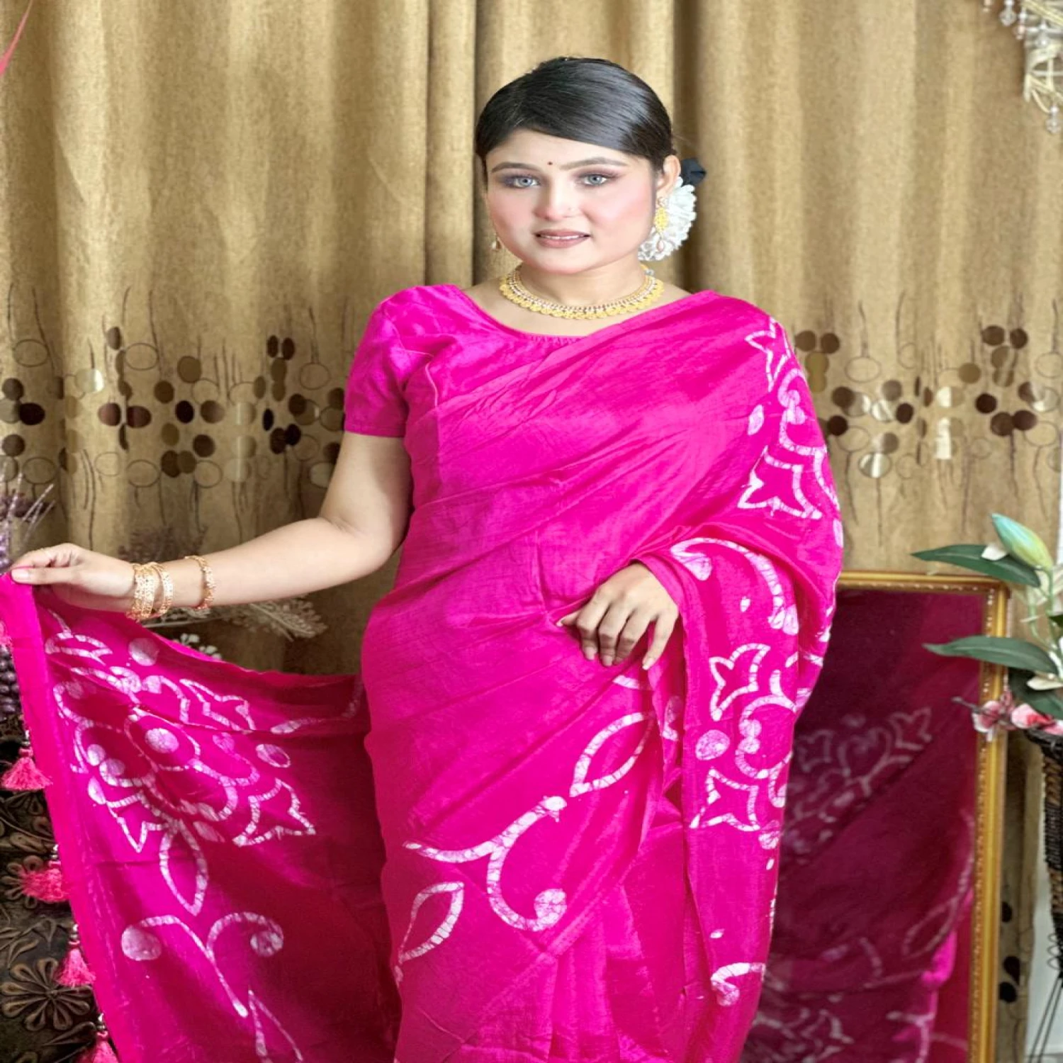 পূজার জন্য একদম পারফেক্ট টার্সেল সিল্ক শাড়ি!