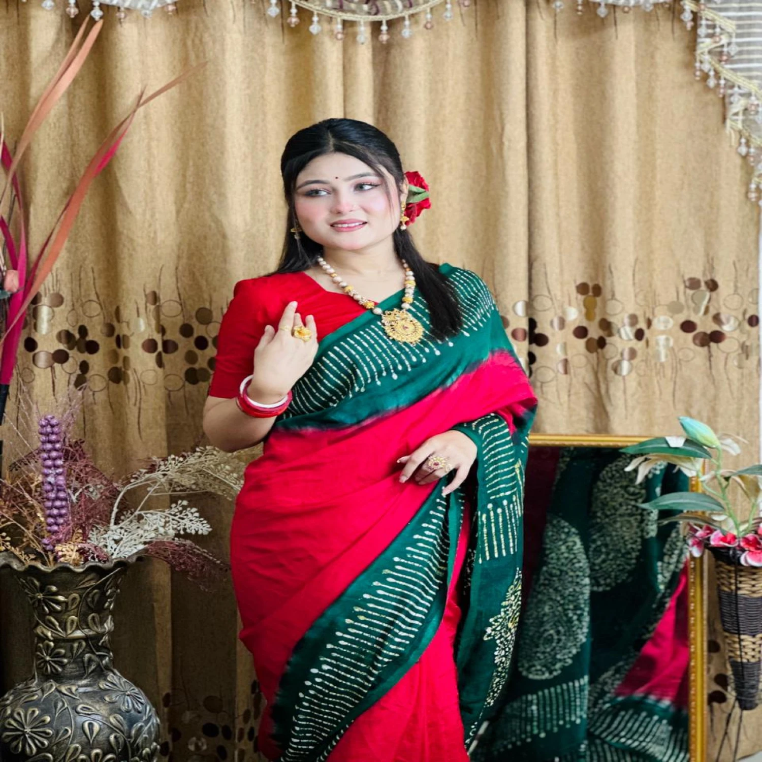 পূজার জন্য একদম পারফেক্ট টার্সেল সিল্ক শাড়ি!