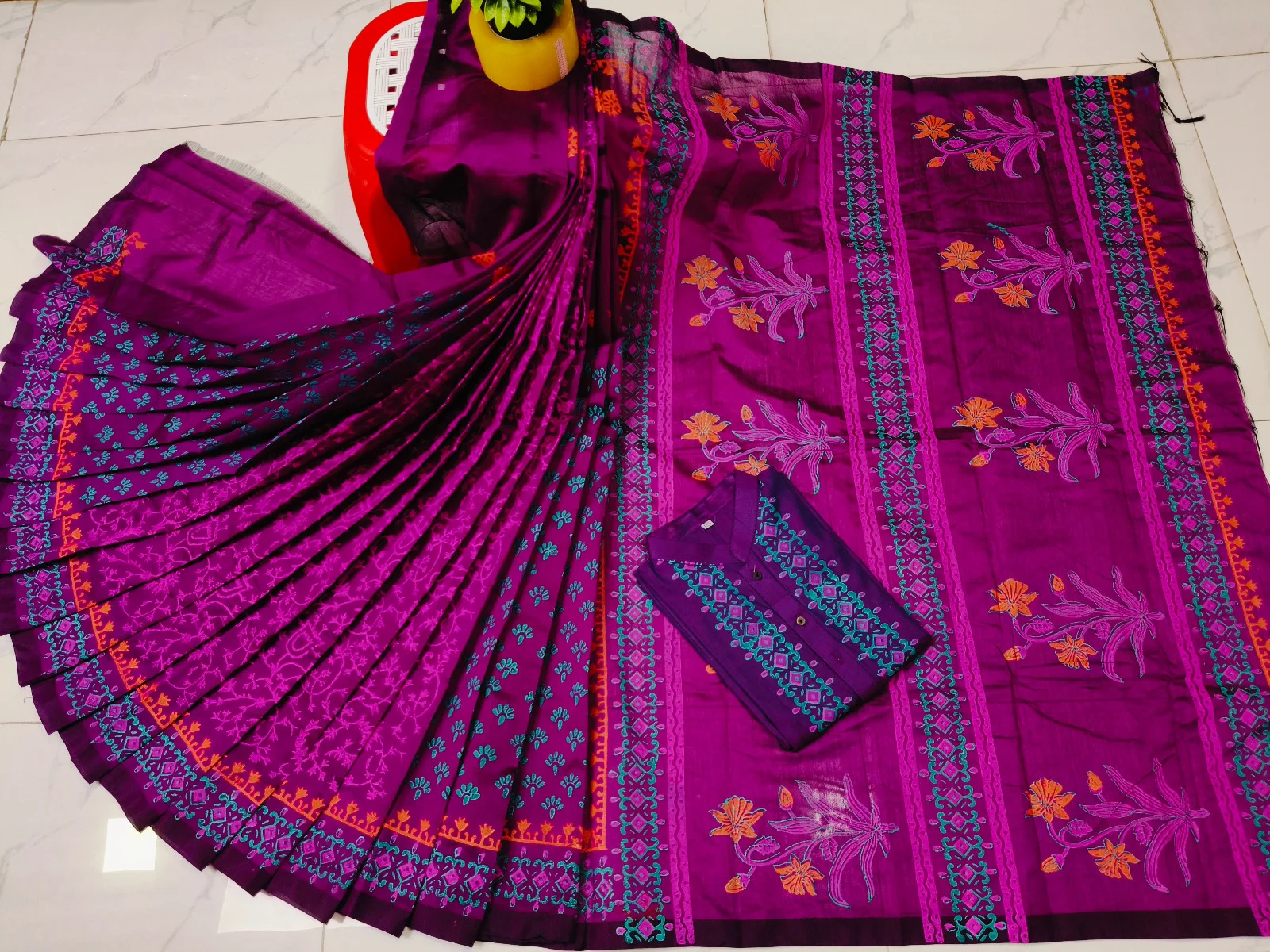 কাপল সেট – হাফসিল্ক ও ধুপিয়ান সিল্ক