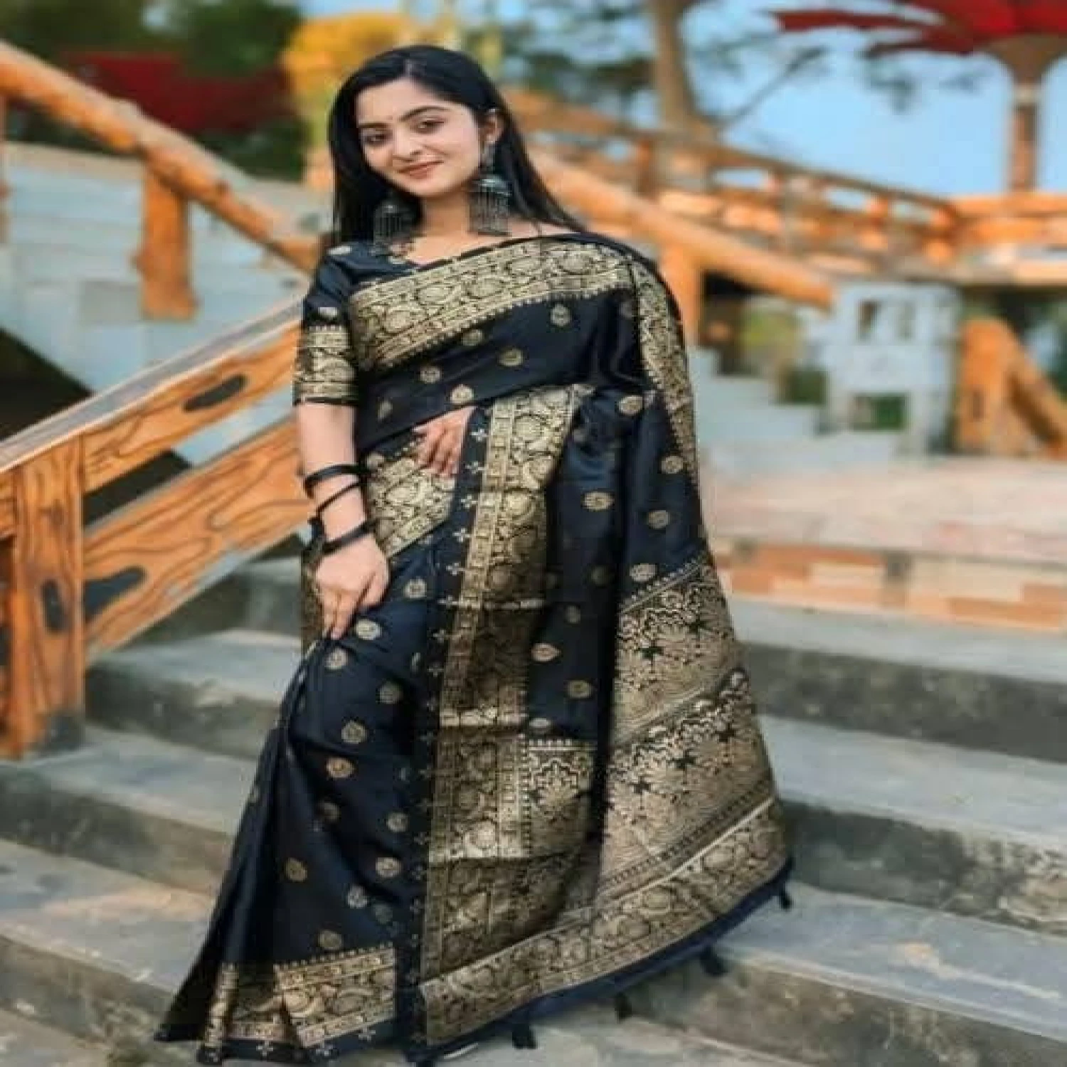 কাপল সেট – জাপানি সিল্ক শাড়ি ও ধুপিয়ান সিল্ক পাঞ্জাবি