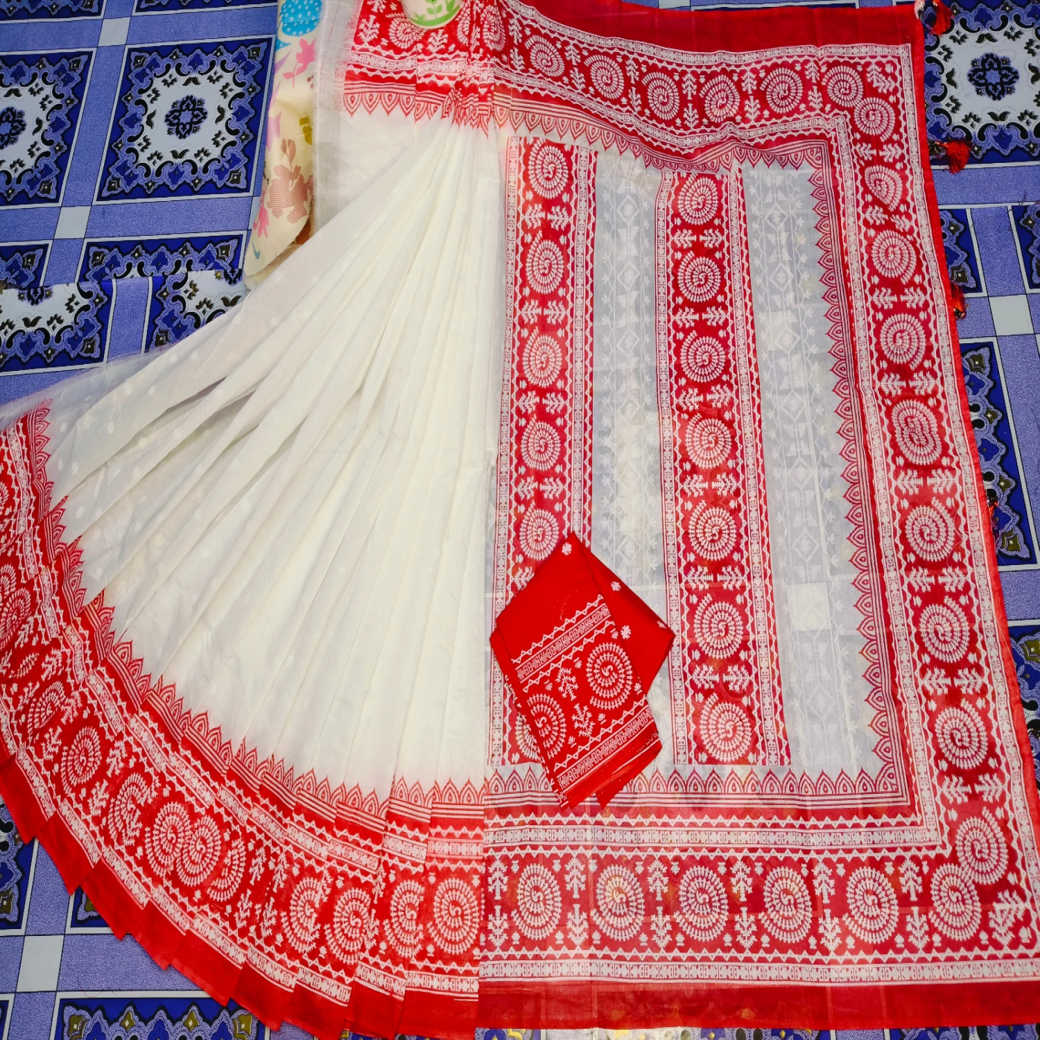 কাপল ড্রেস সেট