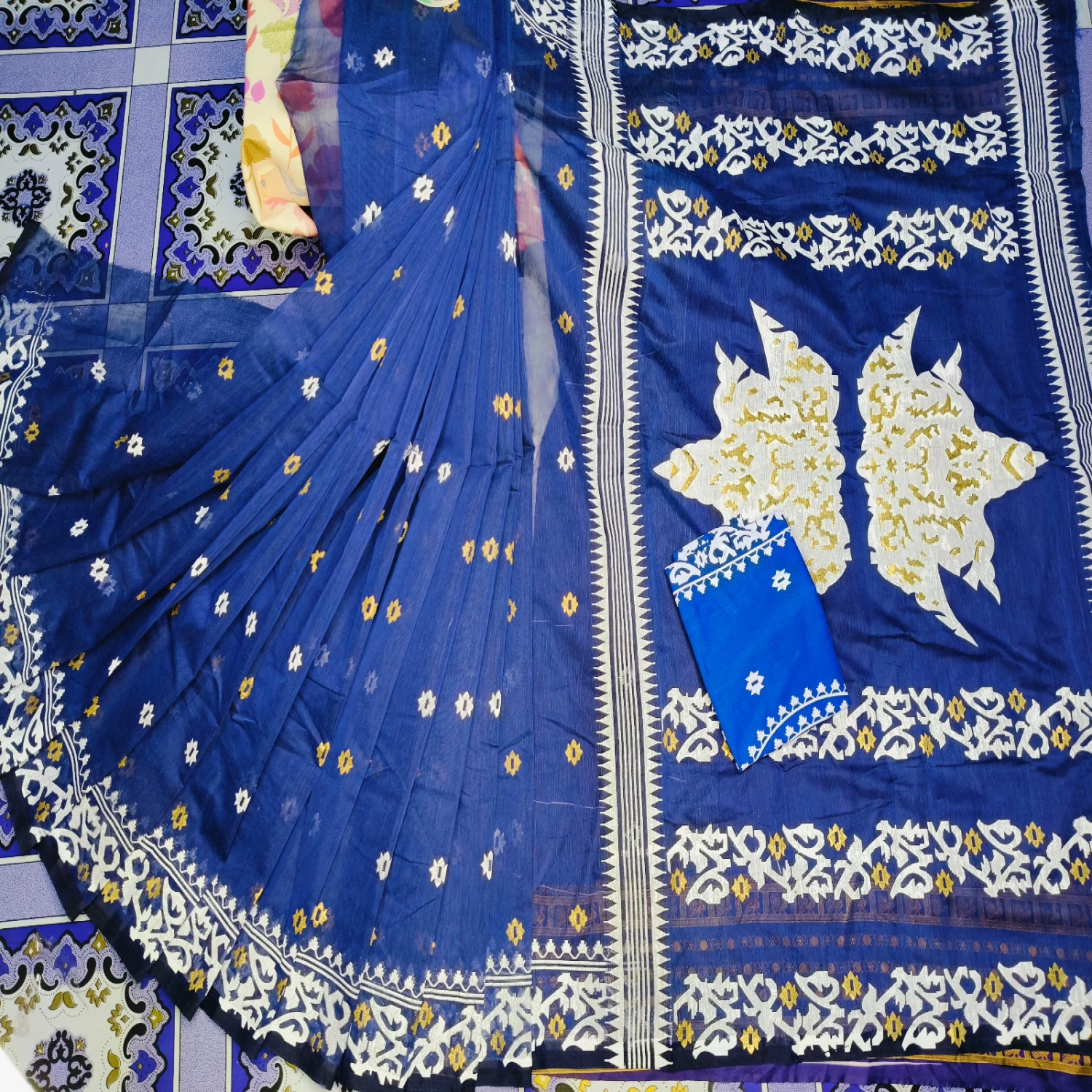 কাপল ড্রেস সেট