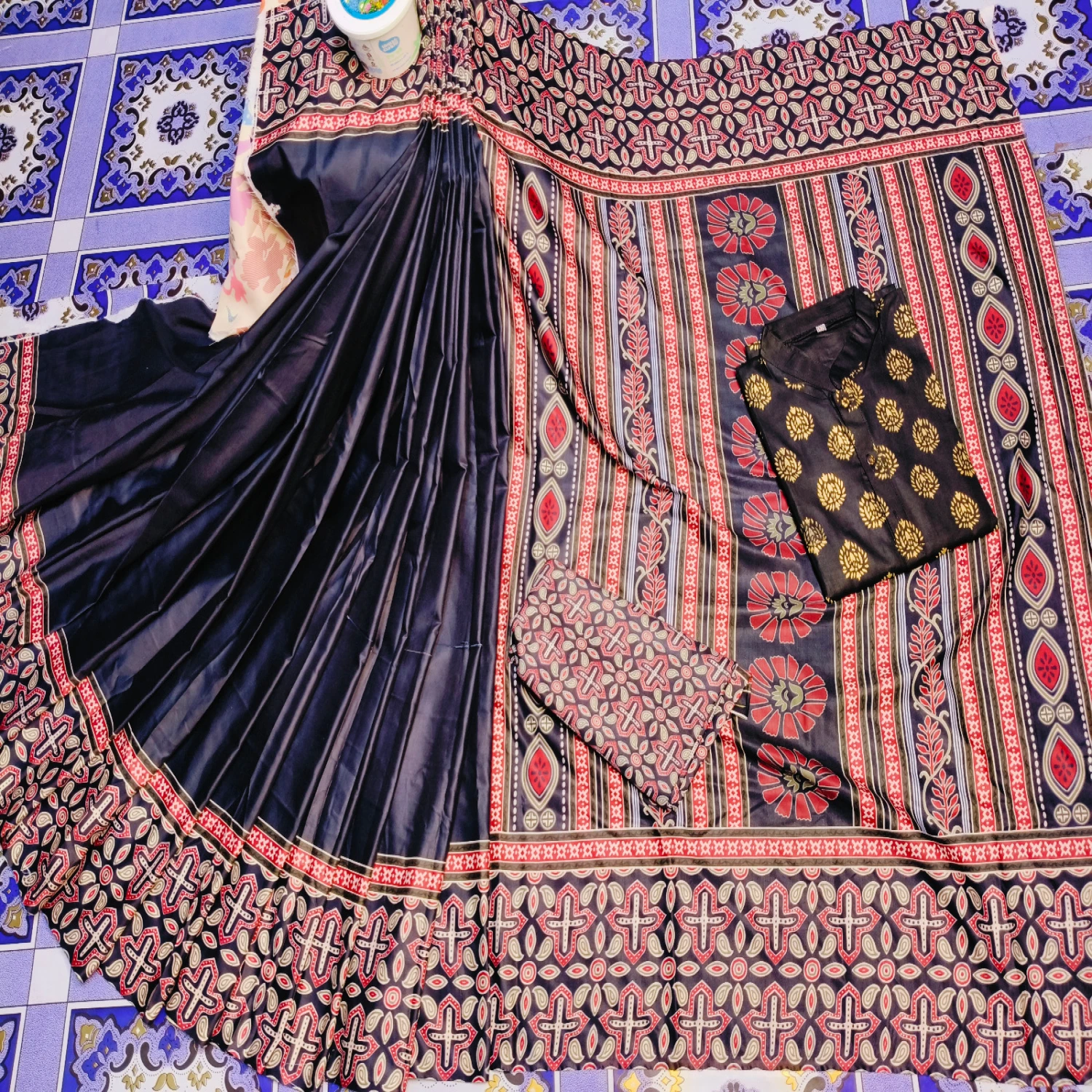 কাপল ড্রেস কালেকশন