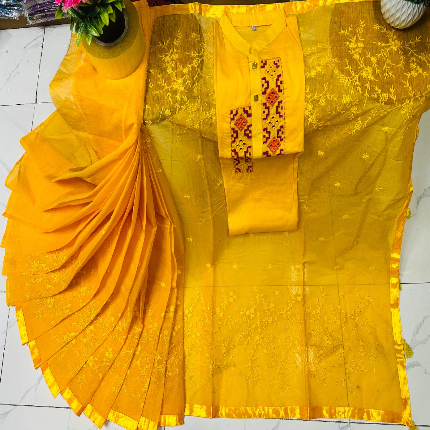 এমব্রয়ডারি কাপল সেট