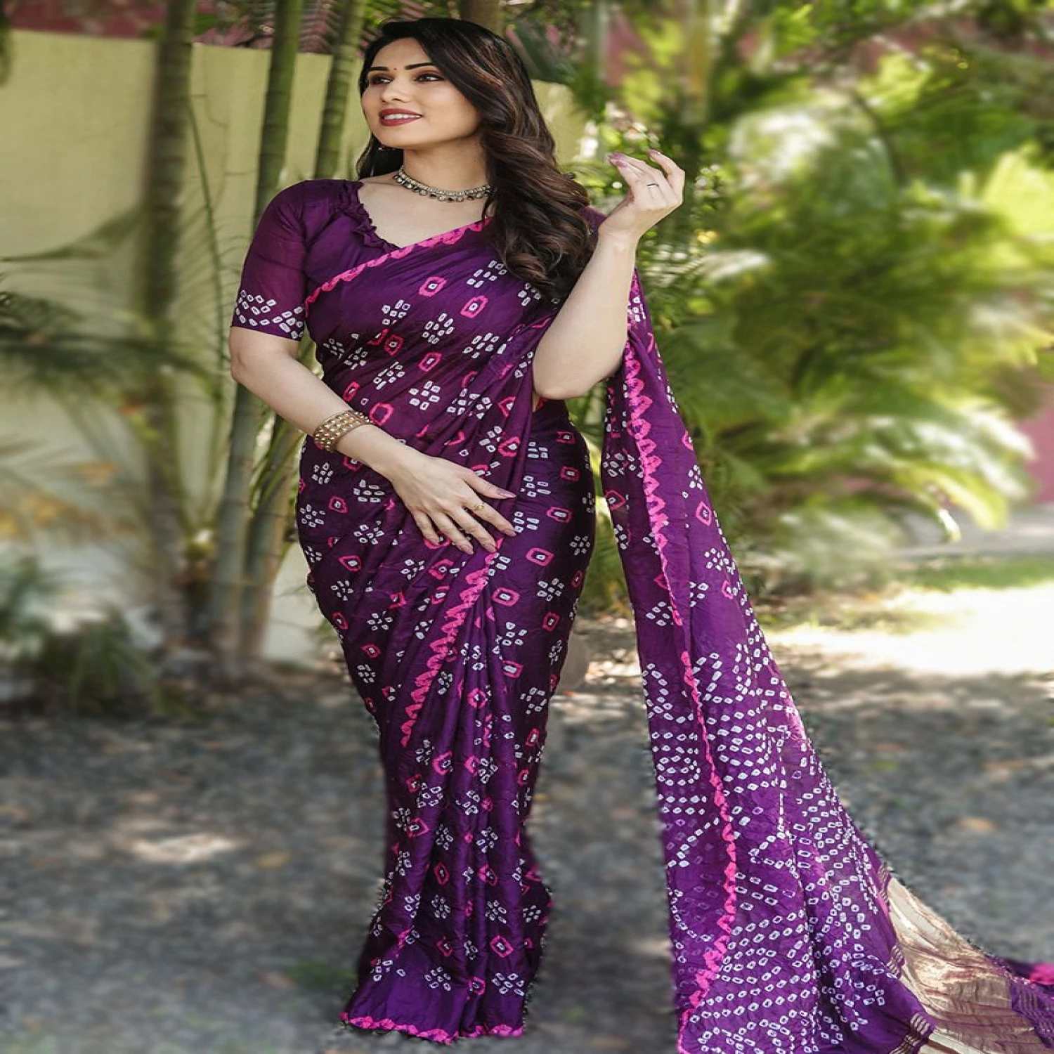 চান্দুরি সিল্ক ডিজিটাল প্রিন্ট শাড়ি