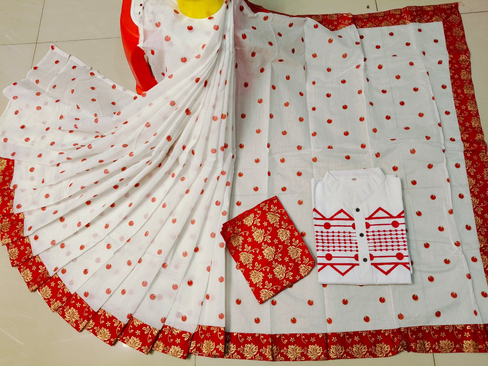 কাপল সেটের প্রিমিয়াম কালেকশন