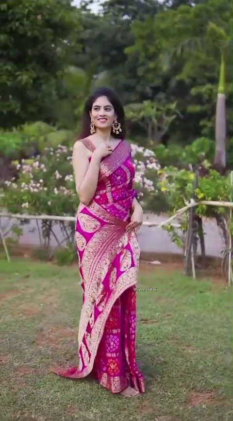 রেশম সিল্ক – আভিজাত্যের প্রতীক